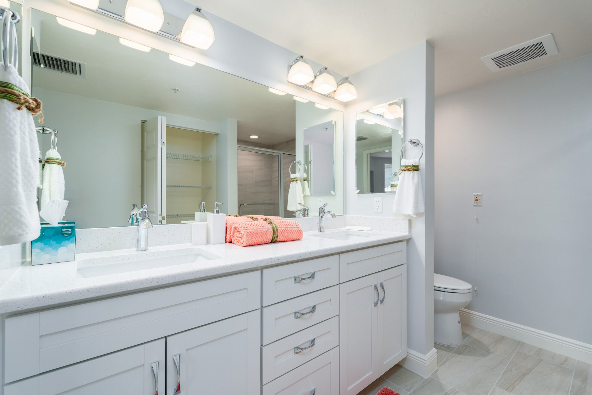 The master bathroom in the Rosemont Model Home at Shell Point Retirement Community